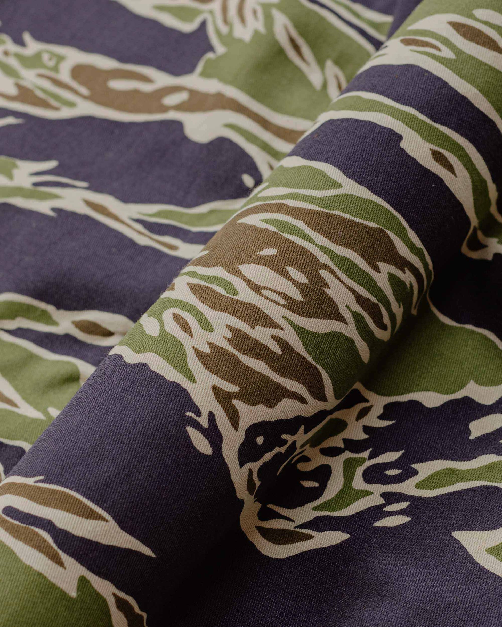 lost & found The Real McCoy's The Real McCoy's MP23004 Tiger Camouflage Trousers / Late War Green
