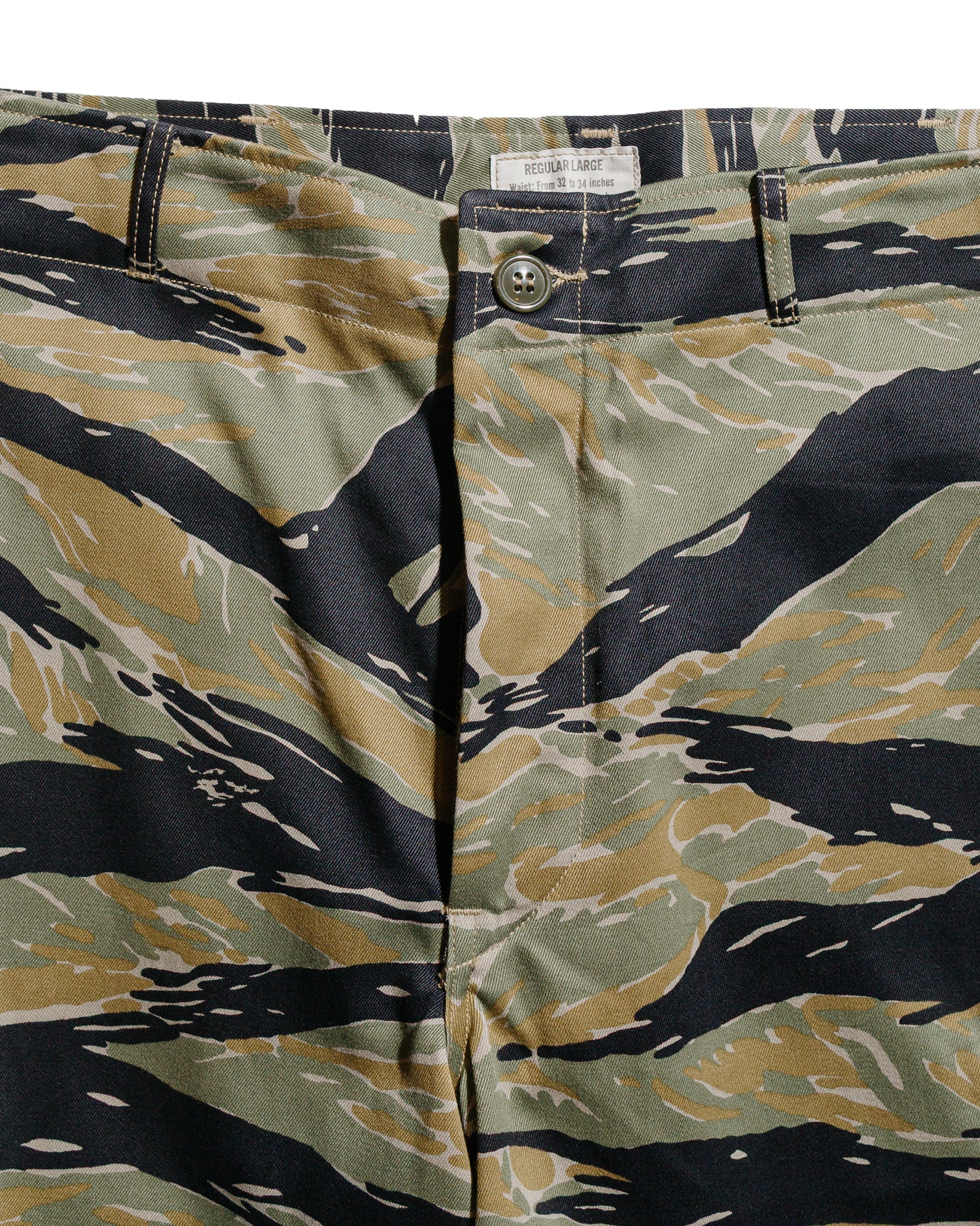 lost & found The Real McCoy's The Real McCoy's MP25004 Tiger Camouflage Shorts / Tadpole Green