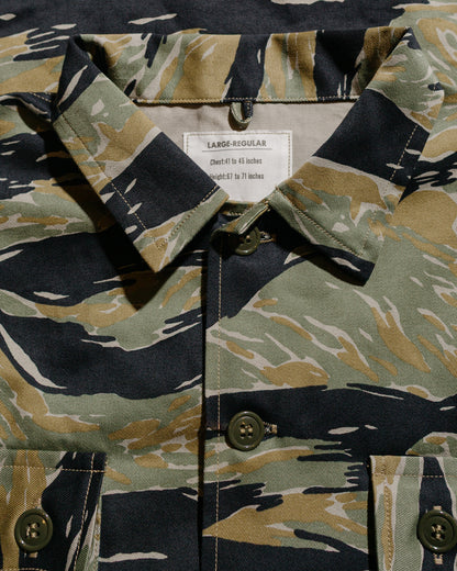 lost & found The Real McCoy's The Real McCoy's MS25001 Tiger Camouflage Shirt / Tadpole Green