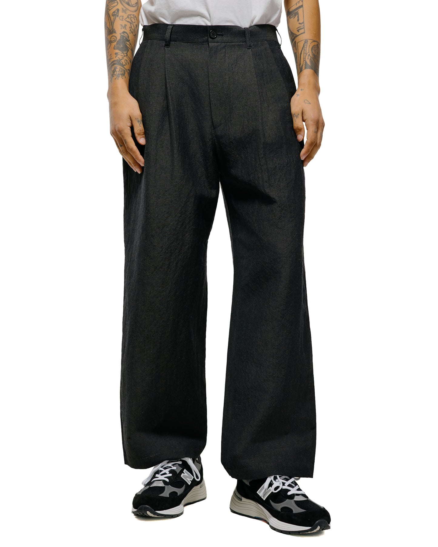 lost & found Universal Products Universal Products Wool Linen 2 Tuck Trousers Charcoal