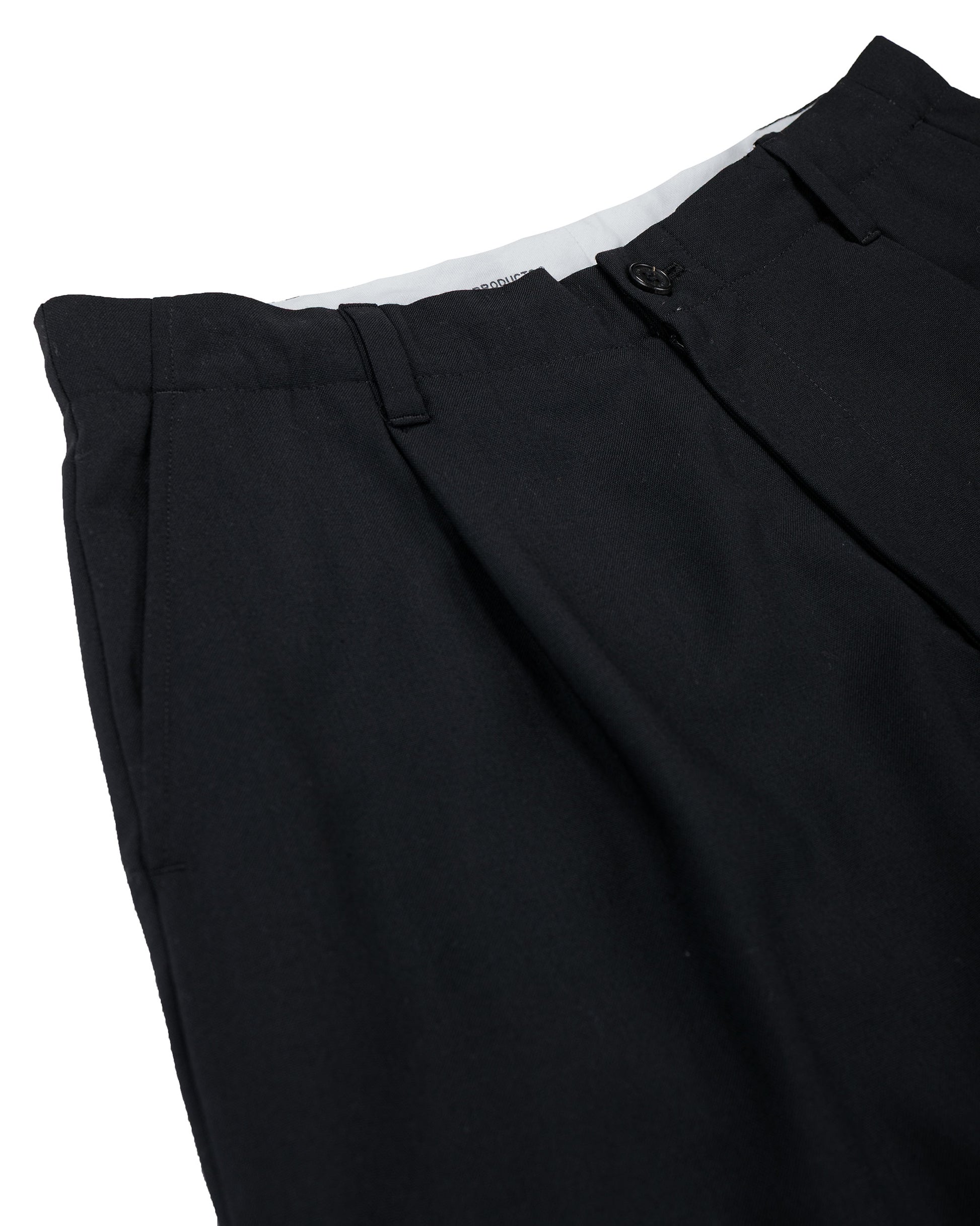 lost & found Universal Products Universal Products Wool Shorts Black