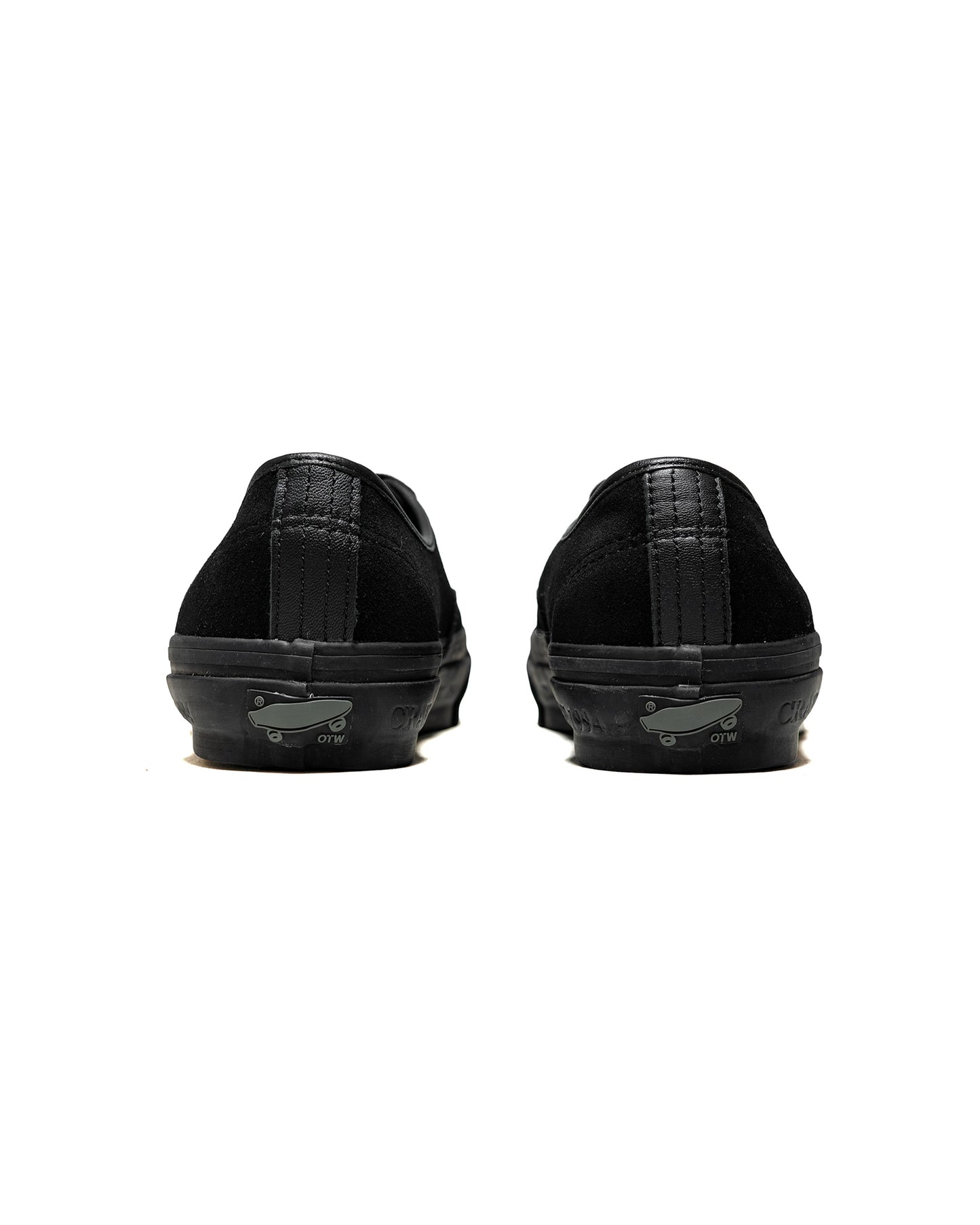 Vans OTW Authentic 44 NEIGHBOURHOOD Black
