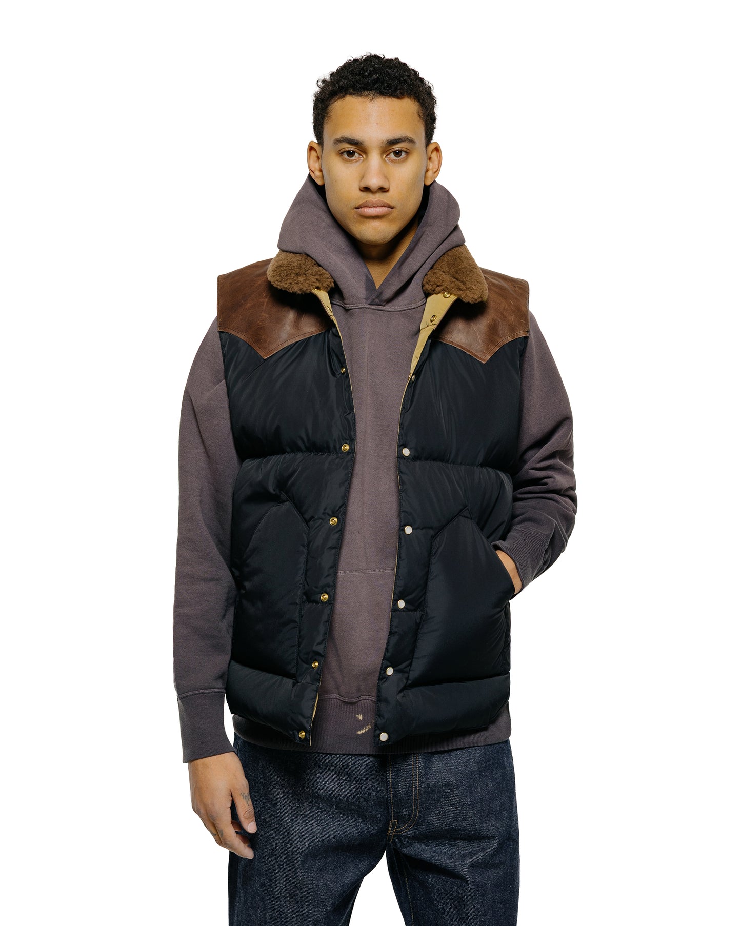 lost & found Warehouse Warehouse Lot. 2235 Rocky Mountain Vest Warehouse Nylon Christy Vest Black
