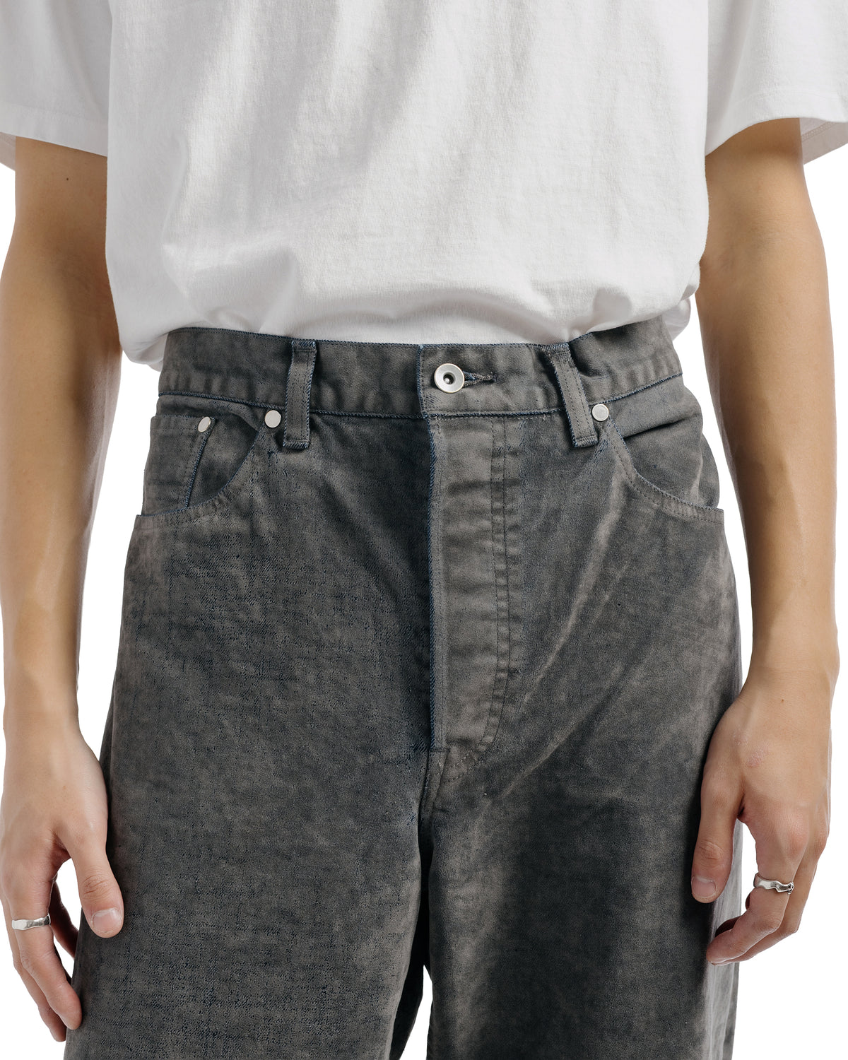 marka Cylinder Fit Jeans Velvet-Flocked Organic Cotton Denim Gray