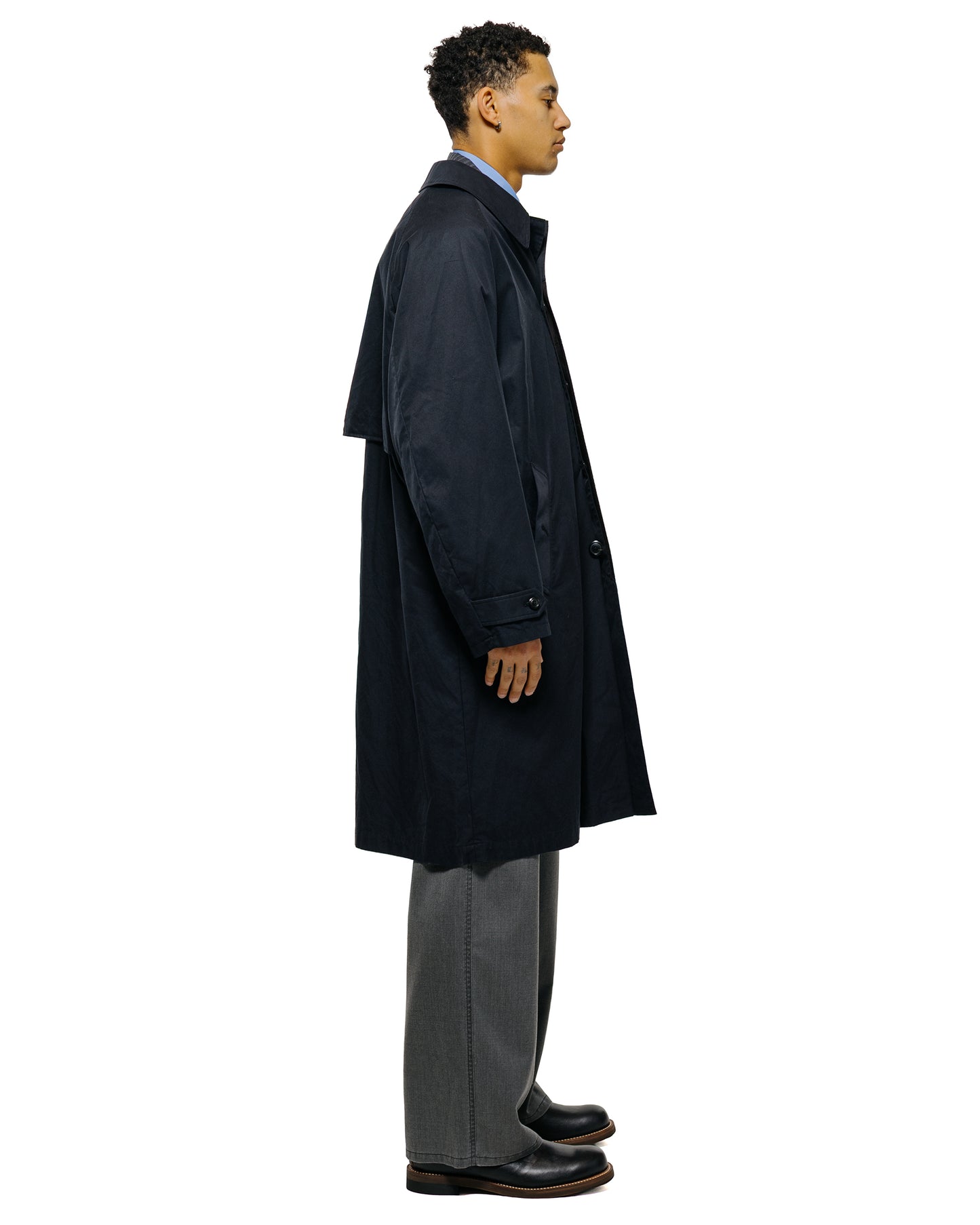 lost & found MARKAWARE marka Raglan Sleeve Coat Organic 60/2 Gabardine Bio Black