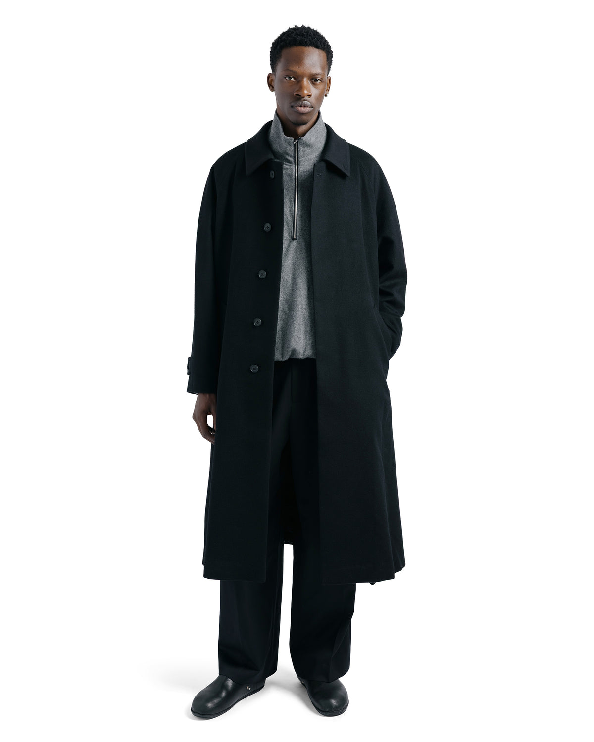 ssstein Wool Cashmere Raglan Sleeve Balmacaan Coat Black