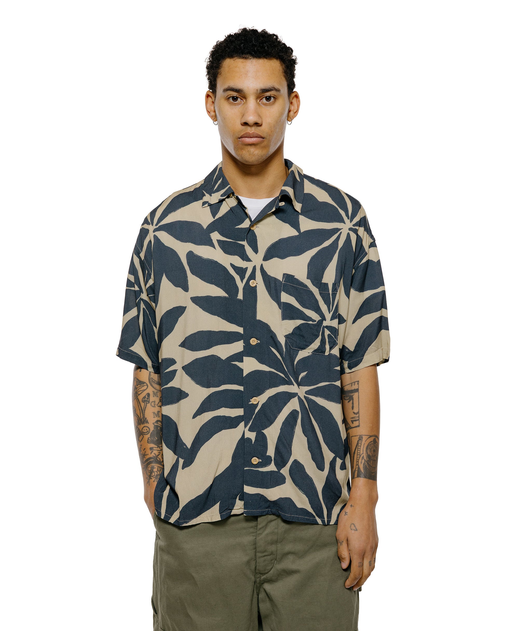 lost & found tss ts(s) Open Collar Short Sleeve Shirt Leaf Print Viscose Cloth Navy