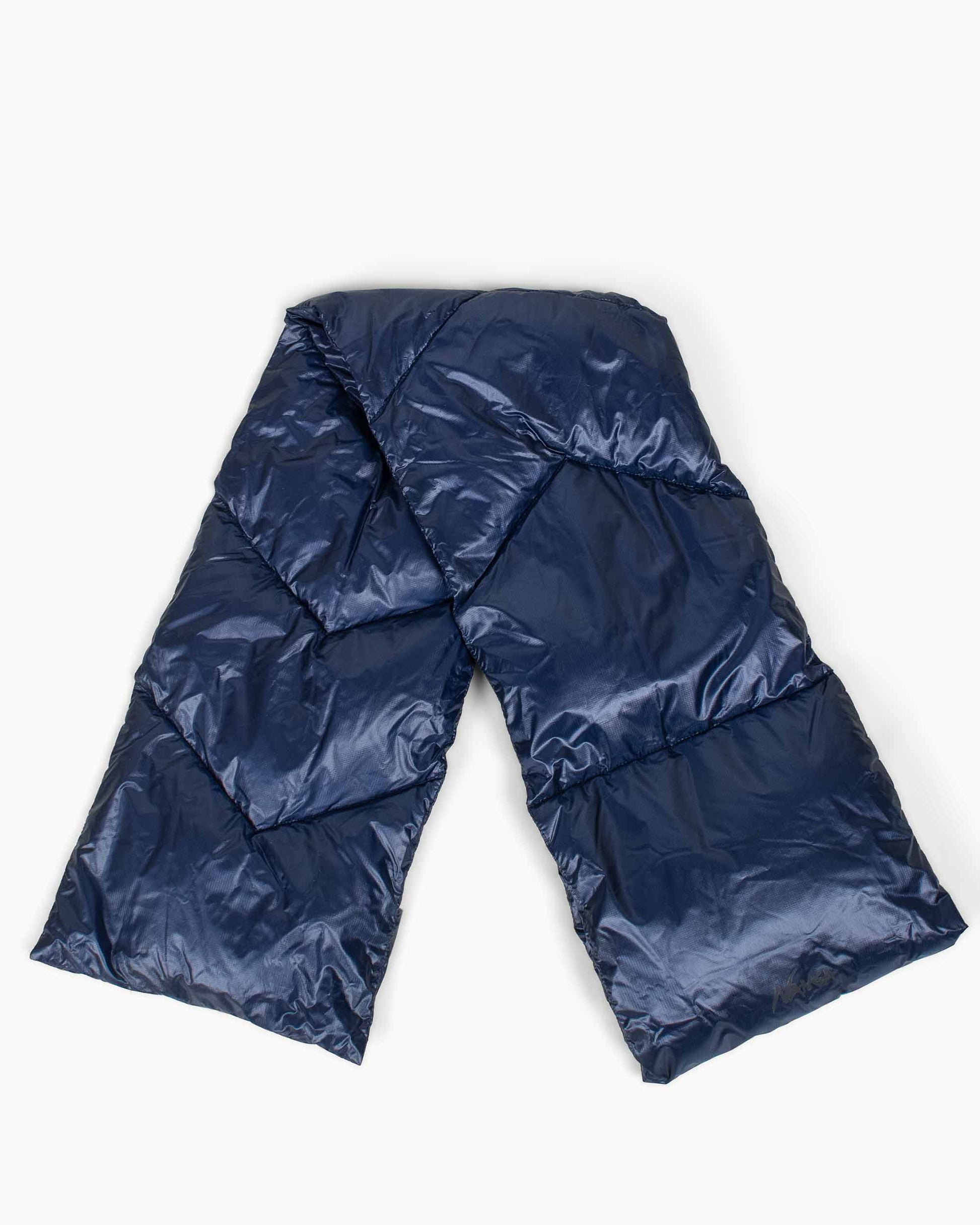 lost & found Nanga Nanga Portable Light Down Muffler Navy